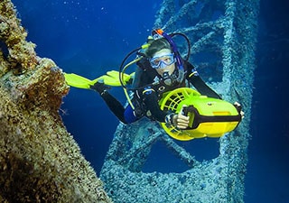 diver-propulsion-vehicle.jpg